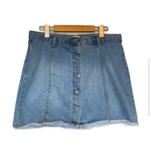 Forever 21 Denim button mini skirt